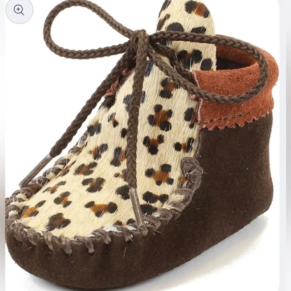 Itasca Leathergoods Baby/Infant Wapsi 'Meow' Leopard Moccasin/Shoes. Large. NWOT